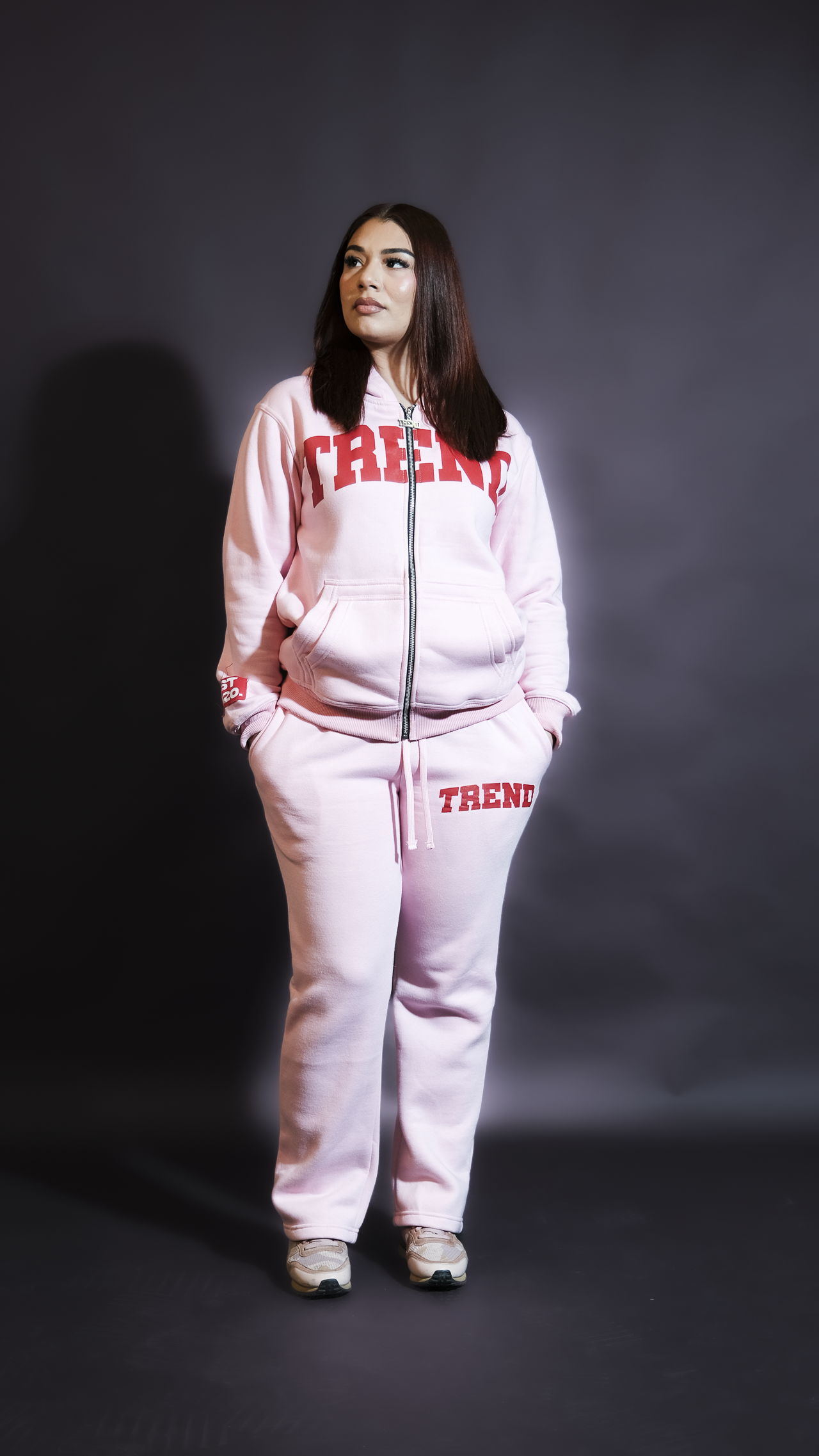 PINK V DAY ( SWEATS )