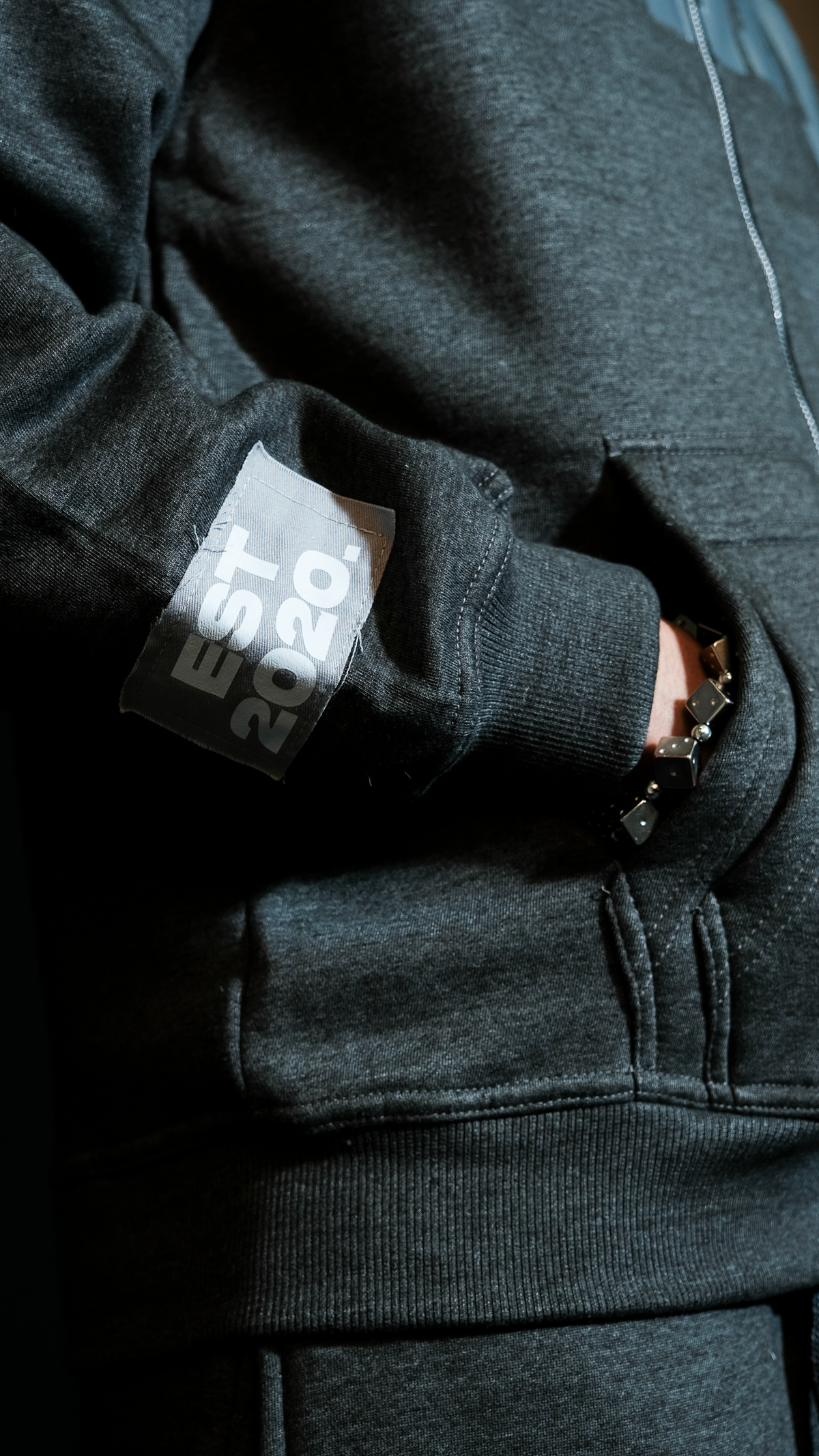 METAL GREY ZIP UP