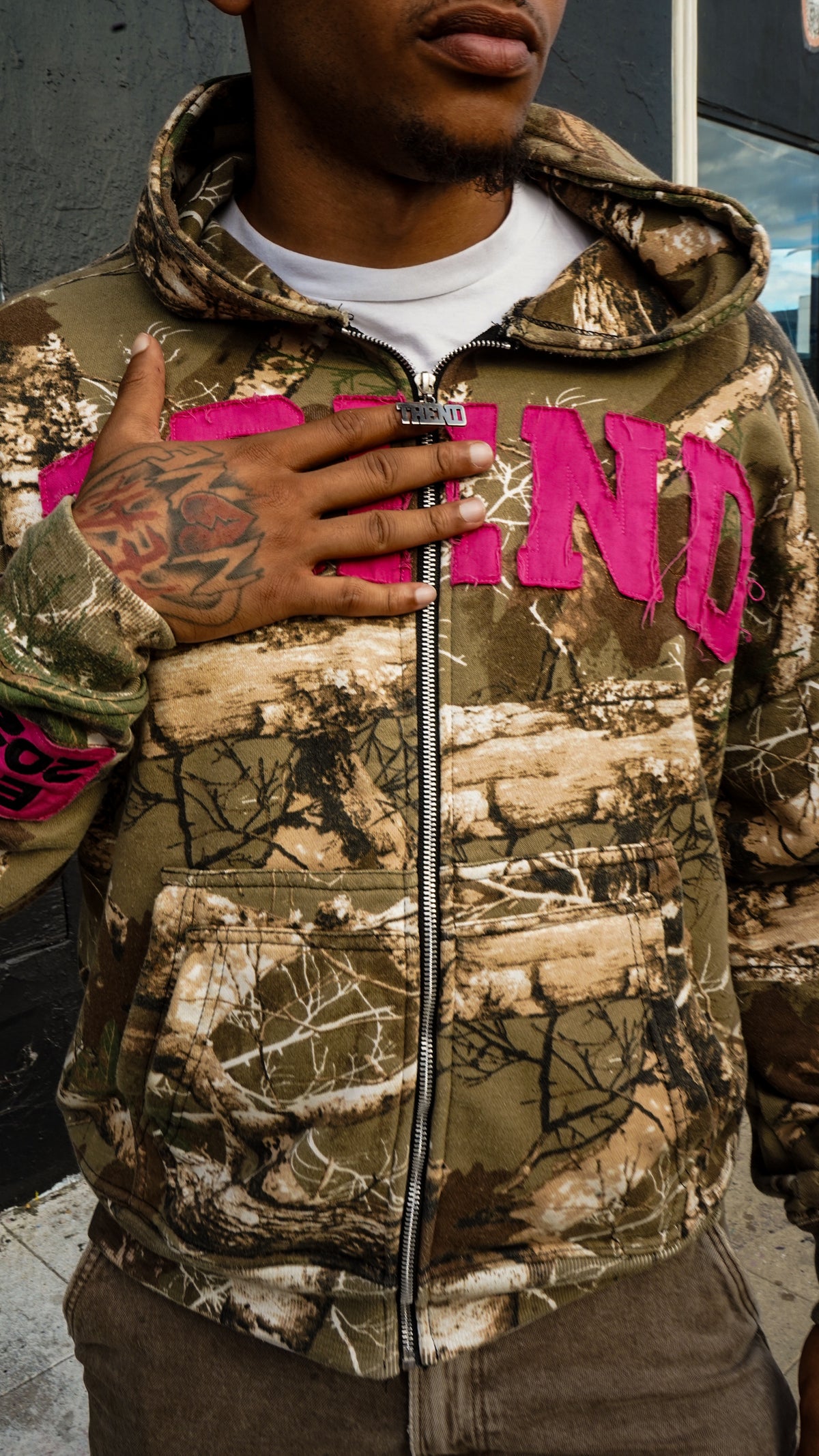 PINK CAMO ZIP UP